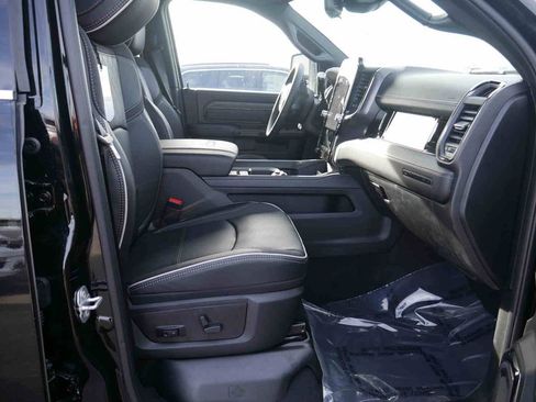 New 2026 RAM 3500 Limited image 34