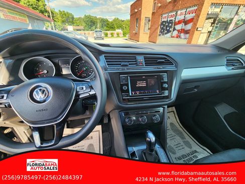 Used 2019 Volkswagen Tiguan S FWD image 13