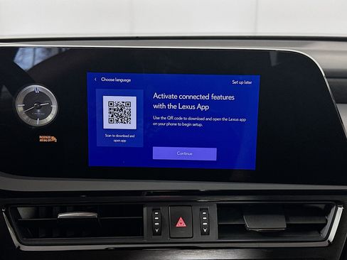 Used 2025 Lexus ES 350 w/ Premium Package image 19