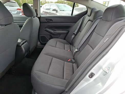 Used 2023 Nissan Altima 2.5 S FWD image 10