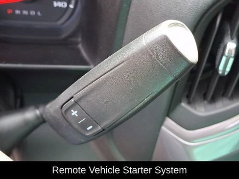 Used 2020 Chevrolet Silverado 1500 Custom w/ Custom Value Package image 19