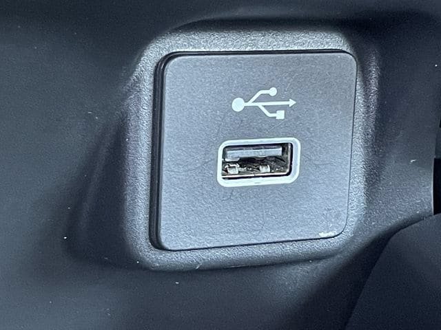 Certified 2025 Honda HR-V LX image 19
