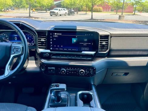 Used 2024 Chevrolet Silverado 1500 RST w/ Convenience Package II AWD/4WD image 23