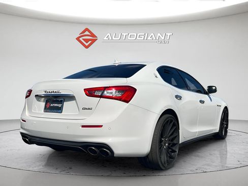 Used 2018 Maserati Ghibli RWD image 5