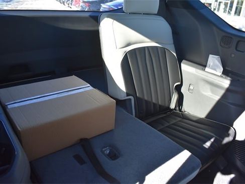 New 2026 Kia EV9 GT-Line image 16