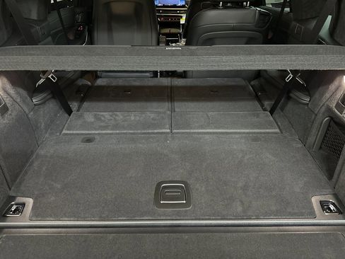 Used 2026 BMW X7 xDrive40i w/ M Sport Package image 29