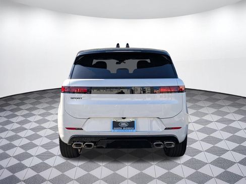 New 2026 Land Rover Range Rover Sport Dynamic SE AWD/4WD image 4