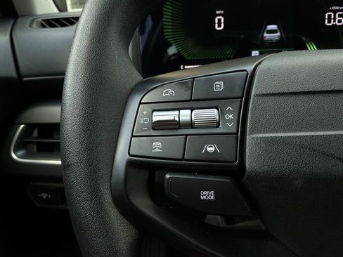 Used 2025 Kia K4 FWD image 34