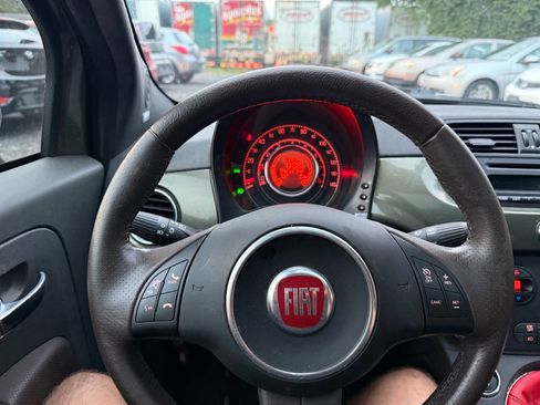 Used 2012 FIAT 500 Sport w/ Safety & Convenience Pkg image 7