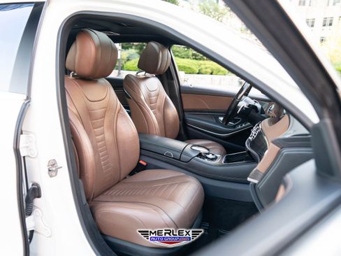 Used 2019 Mercedes-Benz S 560 4MATIC Sedan image 16