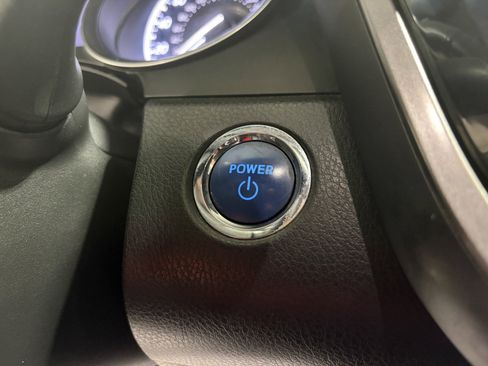 Used 2018 Toyota Camry XLE w/ Audio Package FWD image 22