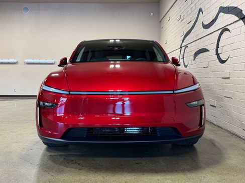 Used 2026 Tesla Model Y Long Range AWD/4WD image 7