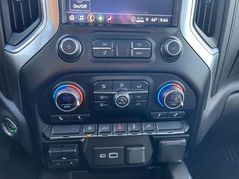 Used 2021 Chevrolet Silverado 1500 RST w/ All Star Edition Plus image 18