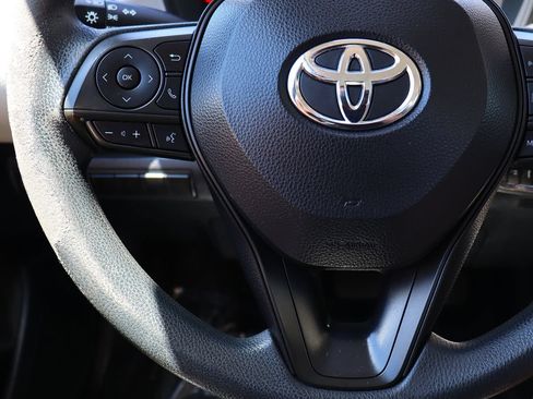 Used 2020 Toyota Corolla LE FWD image 52