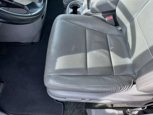 Used 2016 Honda Odyssey EX-L image 22
