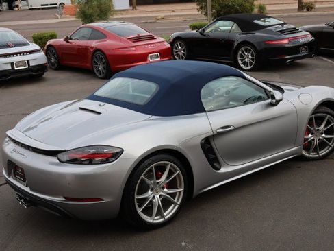 Used 2017 Porsche 718 Boxster S image 66