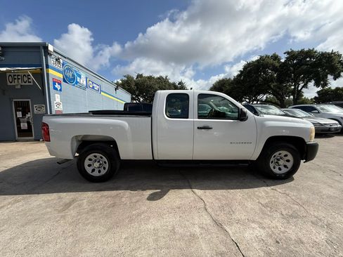 Used 2009 Chevrolet Silverado 1500 W/T RWD image 5