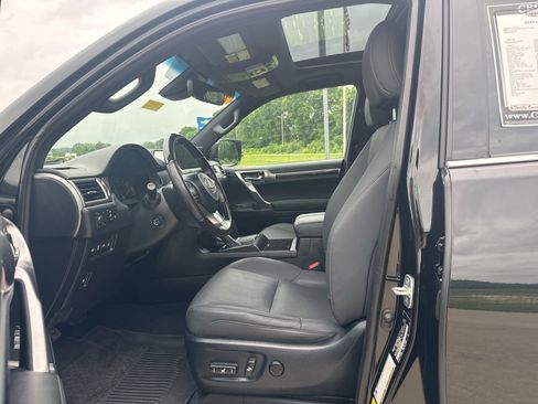 Used 2023 Lexus GX 460 Premium w/ Premium Plus Package AWD/4WD image 18