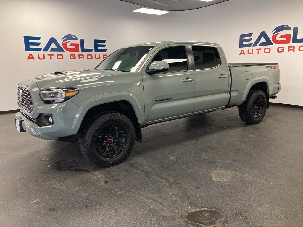 Used 2023 Toyota Tacoma TRD Sport w/ Technology Package AWD/4WD image 6