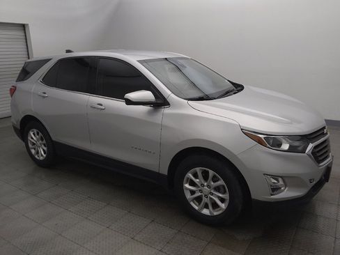 Used 2020 Chevrolet Equinox LT FWD image 11