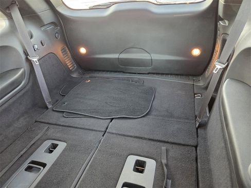 Used 2024 Dodge Durango GT image 8