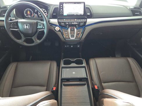 Used 2025 Honda Odyssey Touring image 23