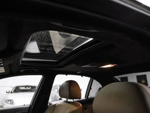 Used 2006 BMW 530i Sedan image 5