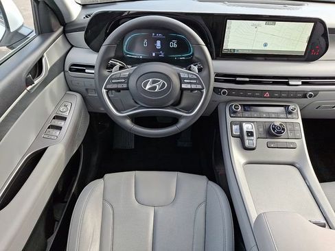 Used 2023 Hyundai Palisade SEL image 13