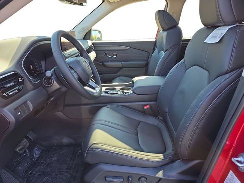New 2026 Honda Pilot Touring image 8