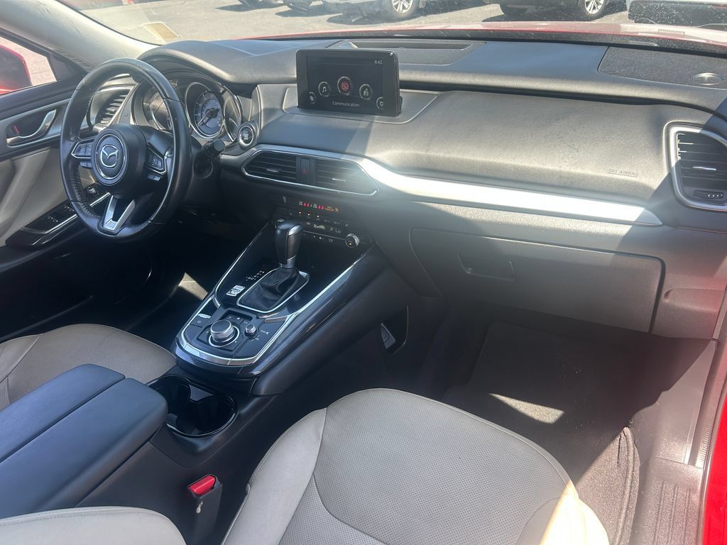 Used 2019 MAZDA CX-9 Touring w/ Touring Premium Package FWD image 37