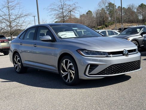 New 2026 Volkswagen Jetta SEL image 7