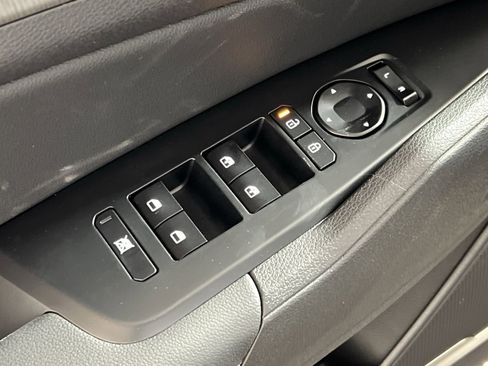 New 2026 Kia Sportage X-Line AWD/4WD image 13