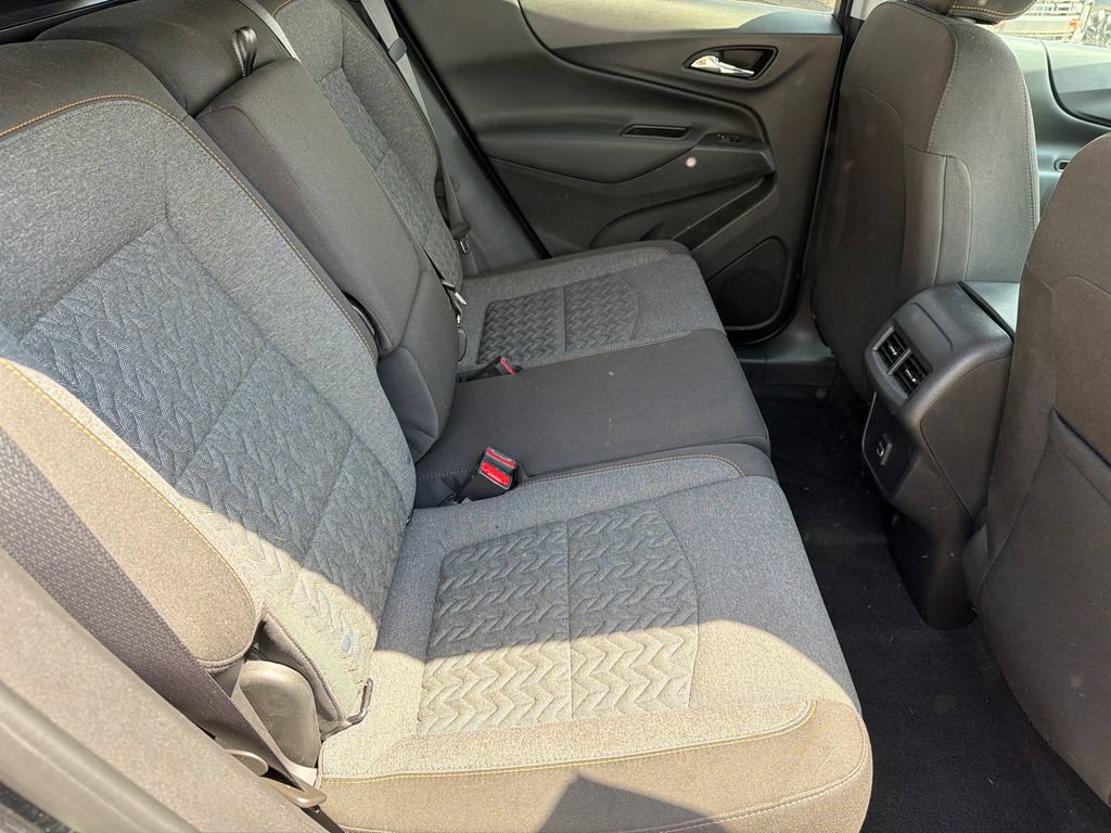 Used 2023 Chevrolet Equinox LT FWD image 15