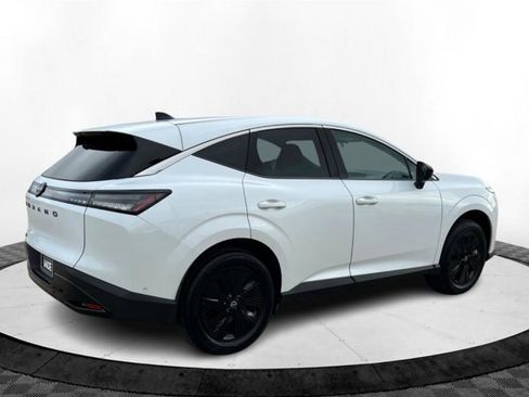 Certified 2025 Nissan Murano SV image 5