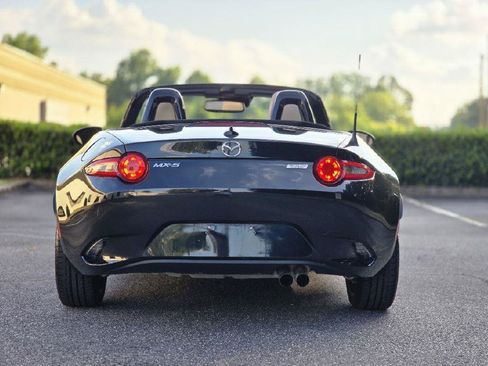 Used 2016 MAZDA MX-5 Miata Grand Touring RWD image 6