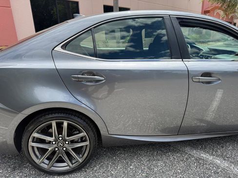 Used 2014 Lexus IS 250 w/ F-Sport Package RWD image 10