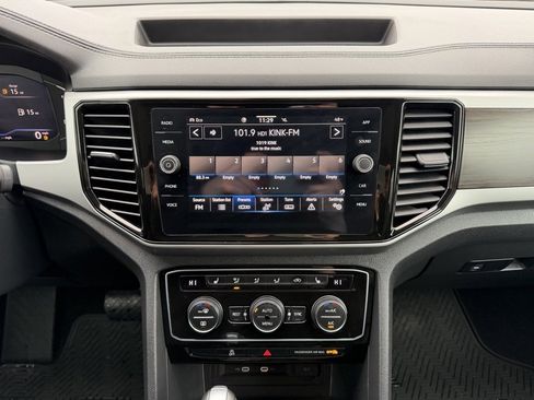 Used 2023 Volkswagen Atlas SE image 22