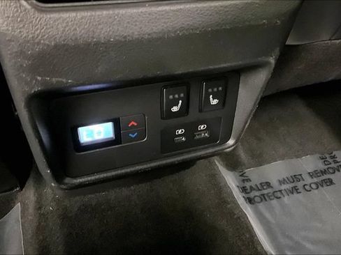 Used 2023 Nissan Rogue Platinum w/ Platinum Premium Package AWD/4WD image 33