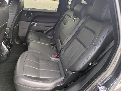 Used 2020 Land Rover Range Rover Sport HST image 26