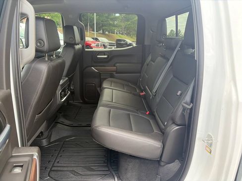 Used 2019 GMC Sierra 1500 SLT w/ SLT Premium Plus Package AWD/4WD image 25