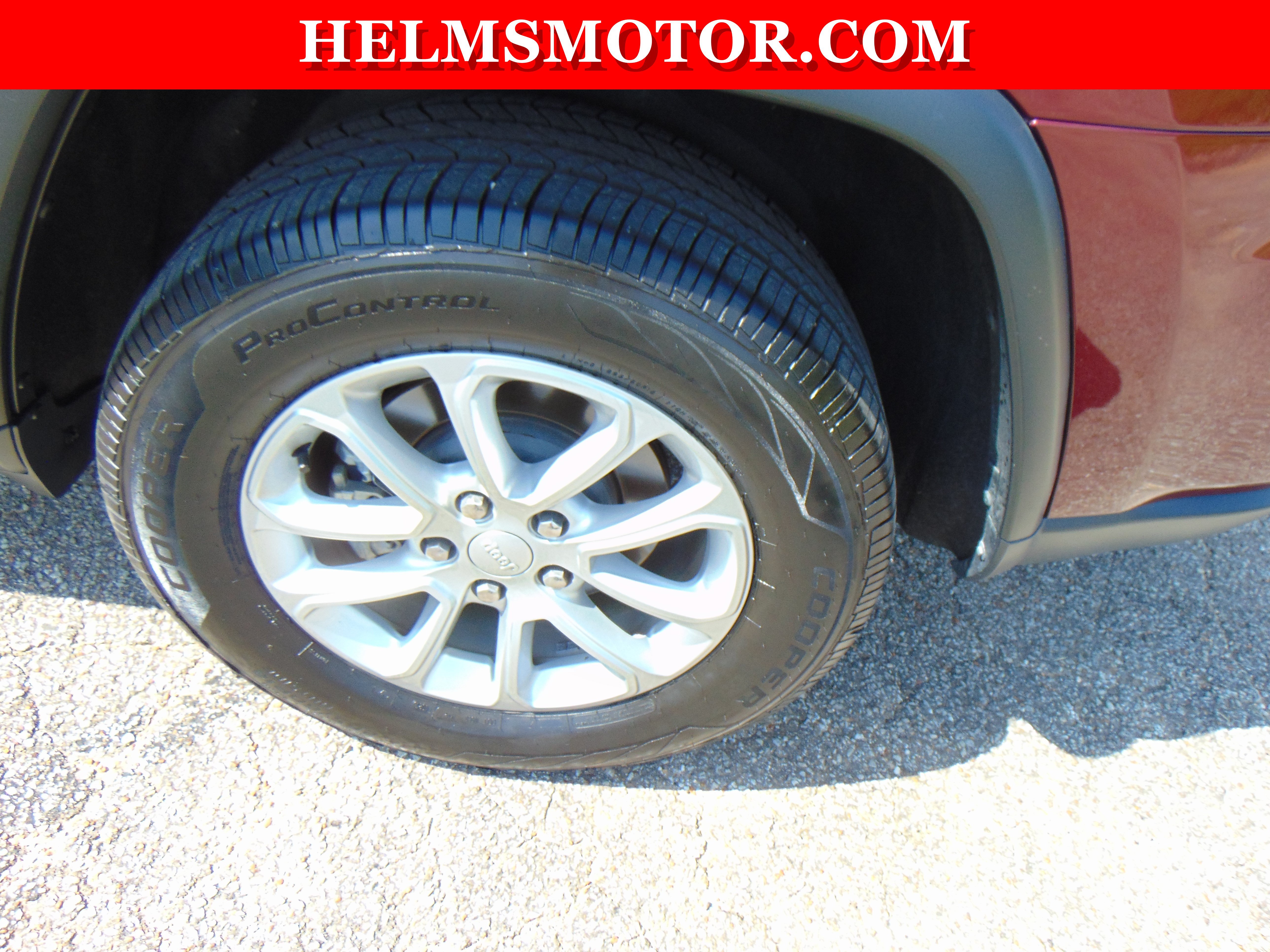 Used 2021 Jeep Grand Cherokee Laredo X RWD image 17