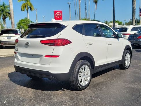 Used 2021 Hyundai Tucson SE FWD image 4