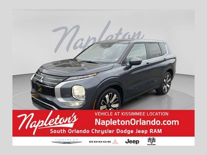 Used 2025 Mitsubishi Outlander SE