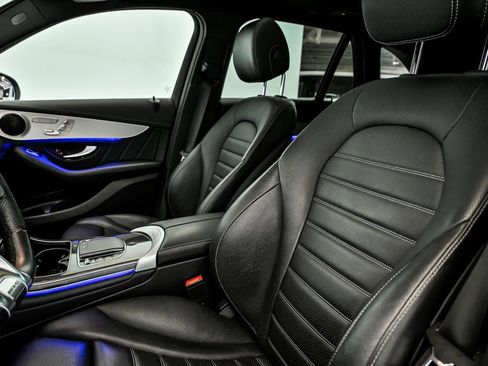 Used 2022 Mercedes-Benz GLC 43 AMG 4MATIC image 12