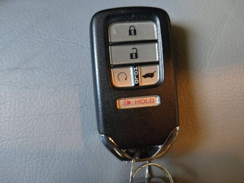 Used 2020 Honda Pilot EX-L image 32