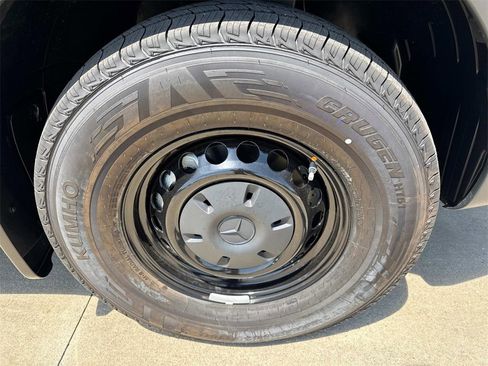 New 2025 Mercedes-Benz Sprinter 2500 image 14