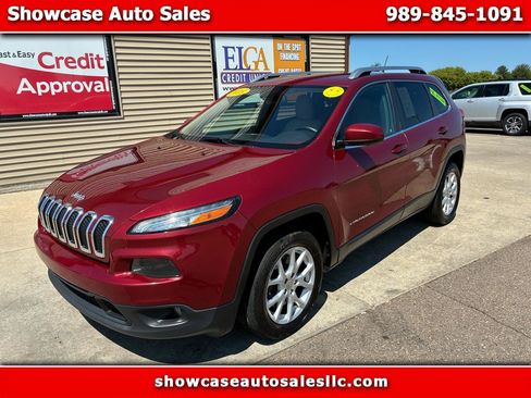 Used 2015 Jeep Cherokee Latitude w/ Cold Weather Group FWD image 1