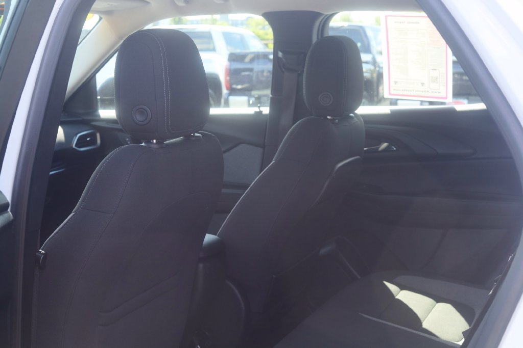 Used 2023 Chevrolet TrailBlazer LS FWD image 29