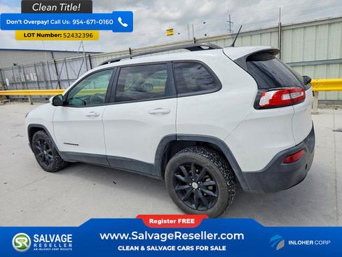 Used 2014 Jeep Cherokee Latitude FWD image 3