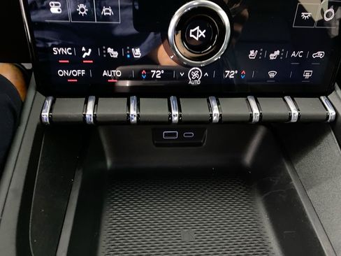 Used 2026 GMC Terrain AT4 w/ Convenience Package III image 18